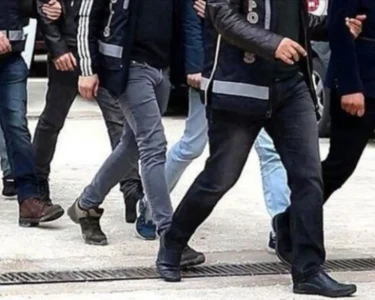 FETÖ’ye bir darbe daha! Ankara’da eş zamanlı FETÖ operasyonu: 33 şüpheli gözaltına alındı