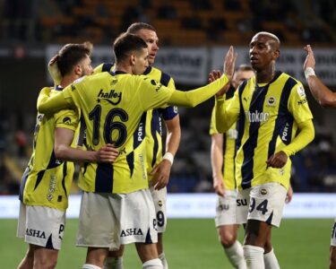Fenerbahçe, Arda Turan'lı Eyüpspor'u konuk ediyor: Muhtemel 11