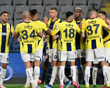 Fenerbahçe, Eyüpspor karşısında: 4 futbolcu forma giyemeyecek - Son Dakika Spor Haberleri