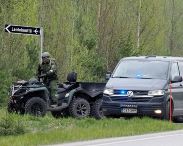 Finlandiya’da helikopterler havada çarpıştı: 5 ölü - Son Dakika Dünya Haberleri