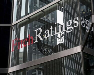 Fitch’ten ekonomik alarm: Temerrüt beklentisi yükseldi