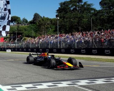 Formula 1'de kazanan Verstappen - Son Dakika Spor Haberleri
