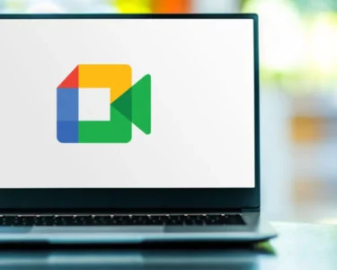 https://shiftdelete.net/wp-content/uploads/2022/08/google-meet-cok-istenen-ozelligini-hayata-geciriyor.webp
