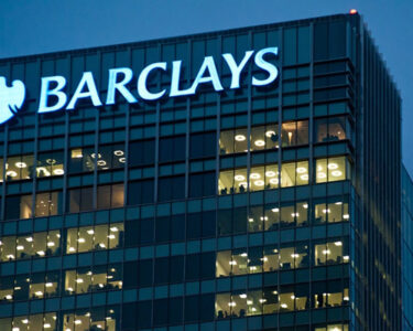 Barclays’in genel kurulunda protesto şoku