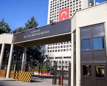 Hazine altınla borçlanıyor