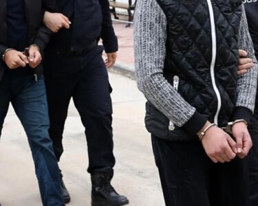 İstanbul merkezli 10 ilde FETÖ operasyonu: 13 kişi yakalandı
