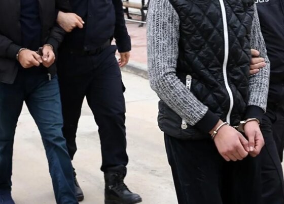 İstanbul merkezli 10 ilde FETÖ operasyonu: 13 kişi yakalandı