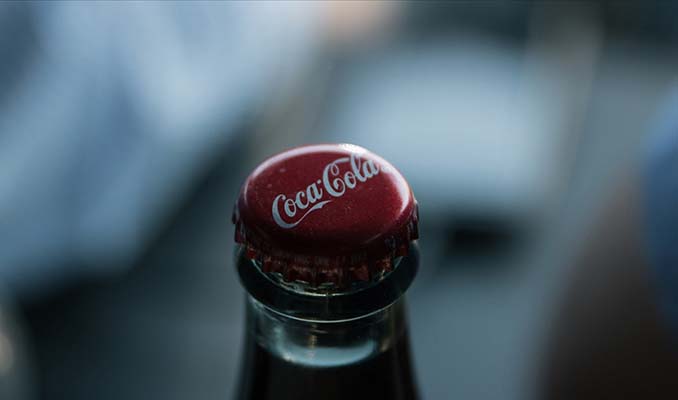 İsviçre’de Coca Cola kızgınlığı! Marketler Türk gazozu ile doldu haberi