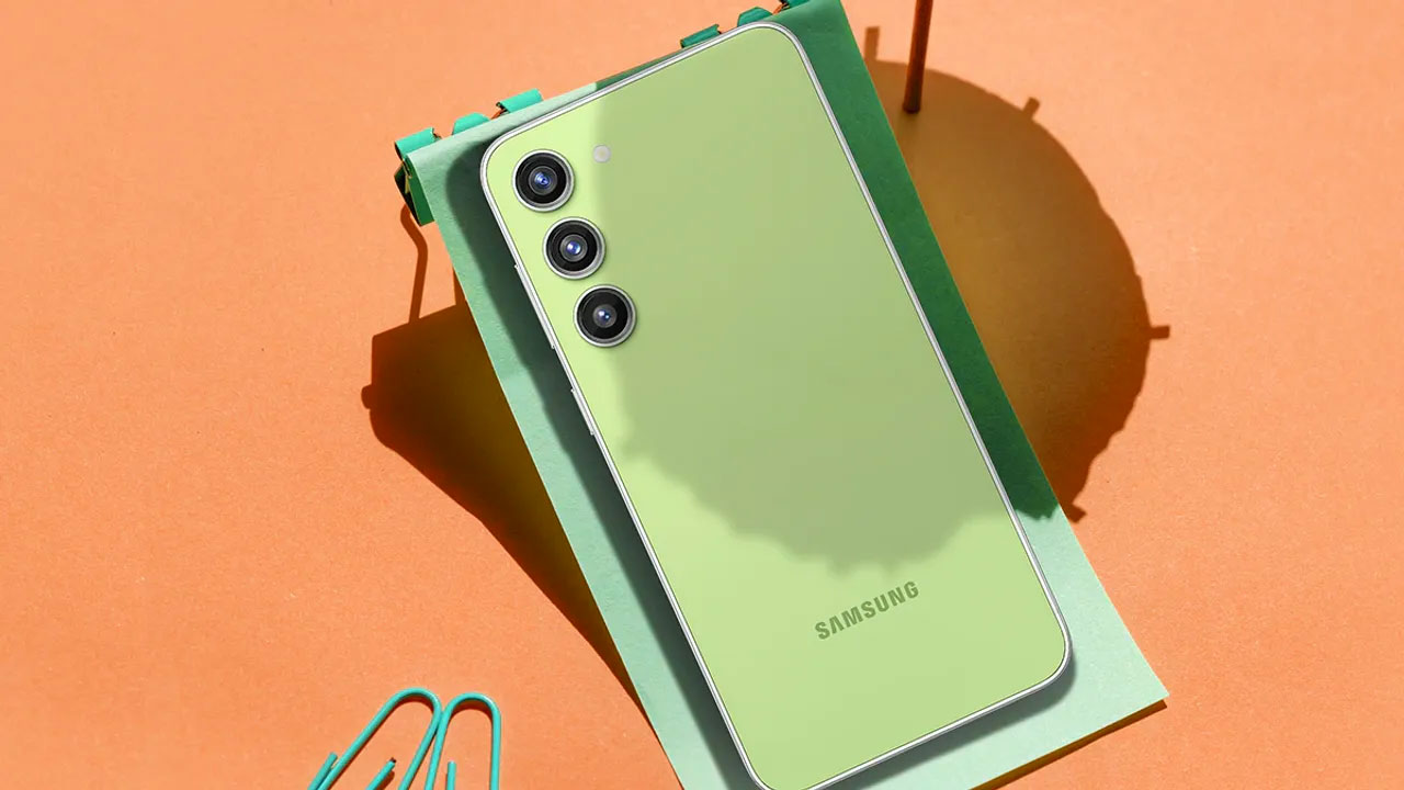 Kafalar karıştı: Uygun fiyatlı Galaxy S25 için kritik gelişme!