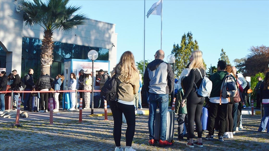 Kapıda vize uygulamasıyla Rodos’a Türk akını