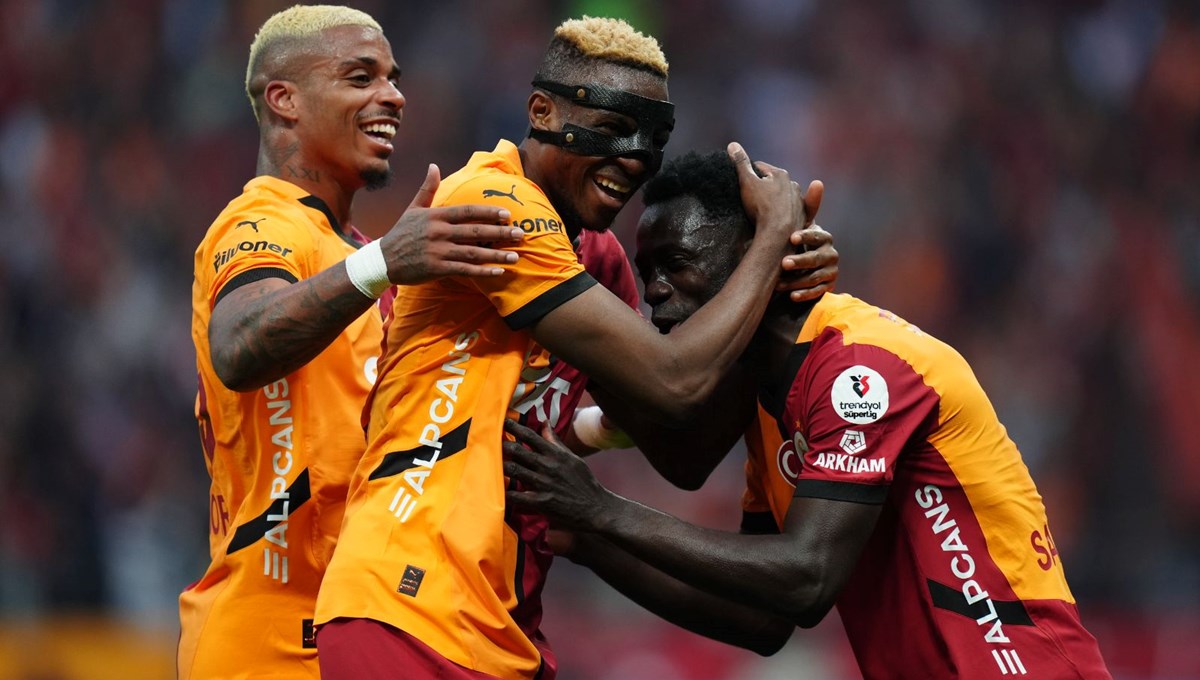 Lider Galatasaray, Sivasspor’u farklı geçti: Son 4 maçta 2 galibiyet 1 beraberlik yetiyor!