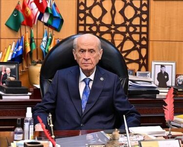 MHP Lideri Bahçeli’den Anneler Günü paylaşımı: "Akan yaşlar kurumadıkça rahat olamayız"