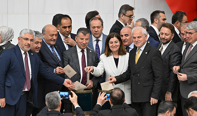 Meclis, HSK'ya 5 üyeyi seçti
