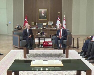Mehmet Şimşek KKTCde konuştu: “Ekonomik programı kararlılıkla uygulayacağız”