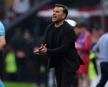 Okan Buruk: Osimhen'in rekorunu geliştirmesini ben engellemiş olabilirim - Son Dakika Spor Haberleri
