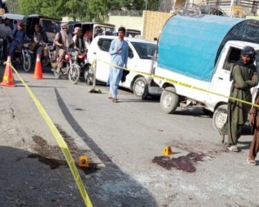 Pakistan'da mitinge bombalı saldırı - Son Dakika Dünya Haberleri