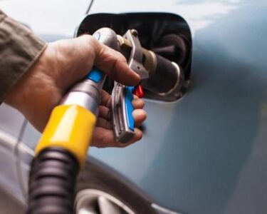 Petrol fiyatlarındaki düşüş LPGye indirim olarak yansıdı