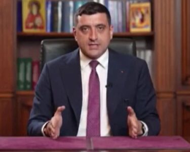 Romanya’da seçimlerde aşırı sağcı aday ilk turda önde - Son Dakika Dünya Haberleri