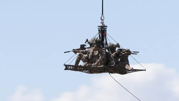 SOLOTÜRK Yavru Vatan semalarında: Dünyanın en büyük festivali TEKNOFEST başladı