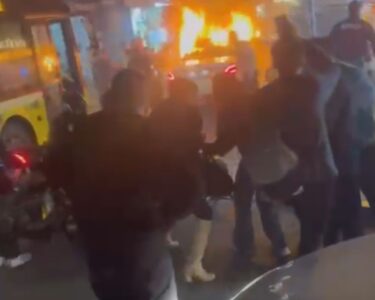 Şampiyonluk kutlamasında havai fişek şoku haberi