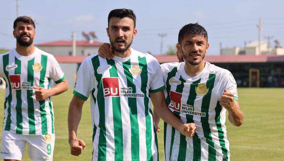 Sarıyer ve Serik Belediyespor 1. Lig’e yükseldi