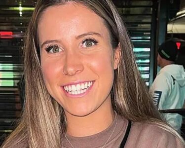 "Senin yerin mutfak" diyen erkek arkadaşını benzin döküp yaktı - Son Dakika Dünya Haberleri