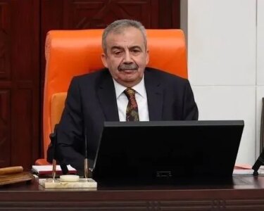 Sırrı Süreyya Önder için peş peşe taziye mesajları: Değerli bir sanat ve siyaset adamıydı...