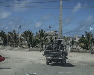 Somali'de askeri üs yakınında intihar saldırısı düzenlendi