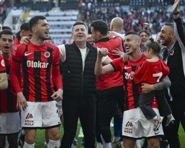 Süper Lig için son 90 dakika! Asırlık çınar 4 yıl sonra dönüyor