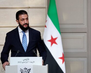 Suudi Arabistan ve Katar’dan Suriye'deki devlet çalışanlarına mali destek - Son Dakika Dünya Haberleri