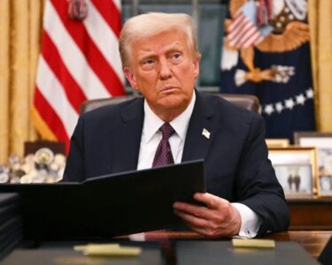 Trump'ın Eğitim Bakanlığı'nı kapatma kararına yargı freni!