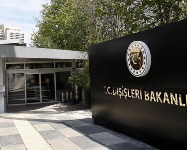 Türkiye'den Trablus'taki vatandaşlara "evlerinizde kalın" uyarısı