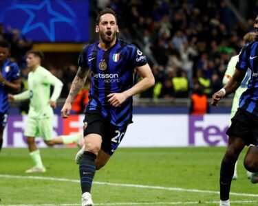 Türkler üst üste 3. kez finalde: Hakan Çalhanoğlu ilk peşinde - Son Dakika Spor Haberleri