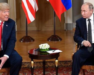 Trump ve Putin'den kritik görüşme