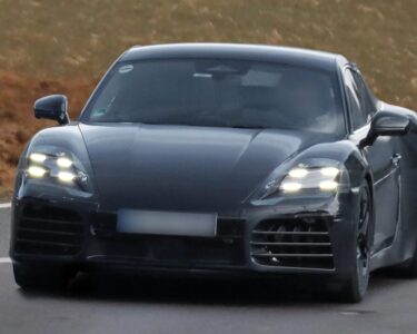 2027-model-porsche-718-cayman-ilk-kez-goruntulendi