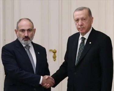 Başkan Erdoğan Paşinyan ile görüştü