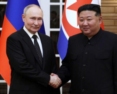 Putin: Gerekirse biz de Kuzey Kore'ye asker göndeririz