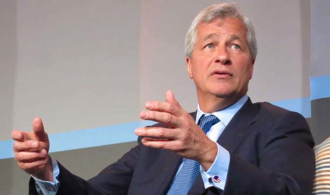 Marks and Spencer’ın CEO’suna rekor zam: Maaşı 7,1 milyon sterline yükseldi haberi