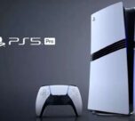 PS5 konsolu ve kontrolcüsü