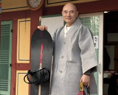 Budist keşiş Olimpiyat'a damga vurdu