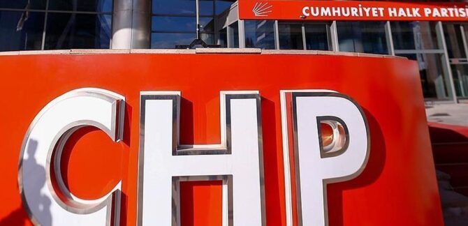 CHP nin kurultay davasıyla İBB davasının birleştirilme talebi reddedildi 1