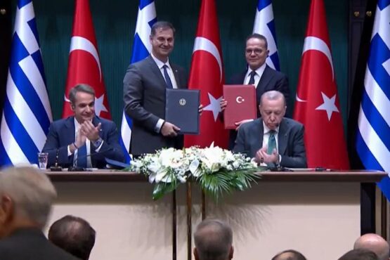 Cumhurbaşkanı Erdoğan ile Yunanistan lideri Miçotakis ten önemli mesajlar: