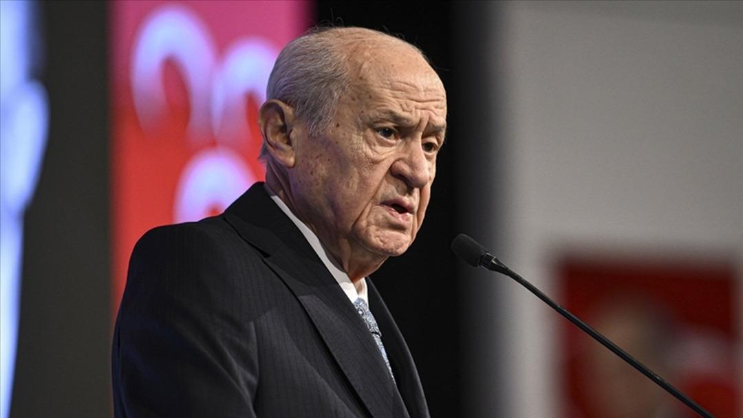 MHP lideri Devlet Bahçeli: “Uyarıyorum! Küresel bir savaşa doğru hızla…”