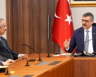 Bakan Çiftçi Şırnak’ta ziyaretlerde bulundu!