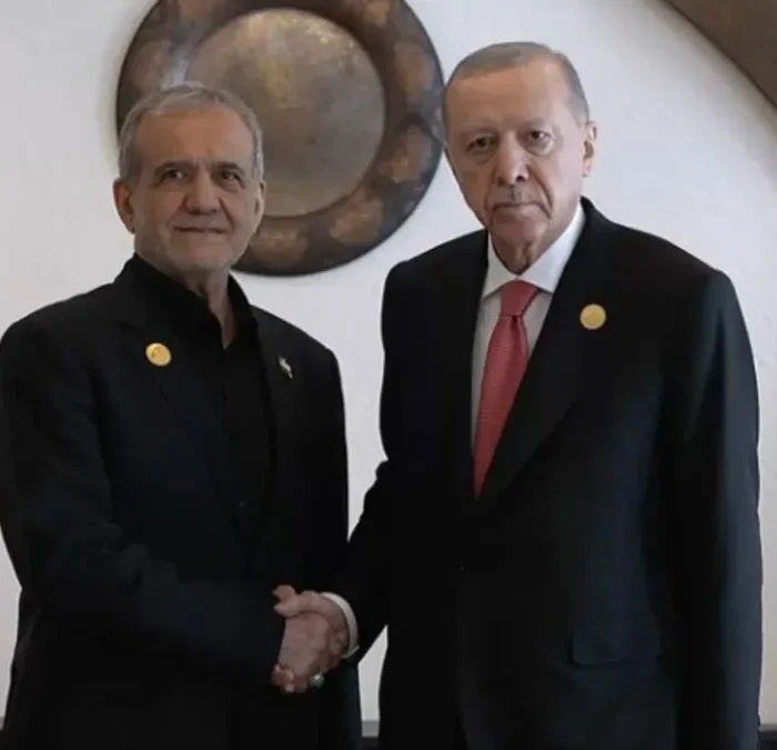 Başkan Erdoğan Mesud Pezeşkiyan ile görüştü! İran'dan Türkiye'ye gelen füzeler konusunda inceleme ekibi...