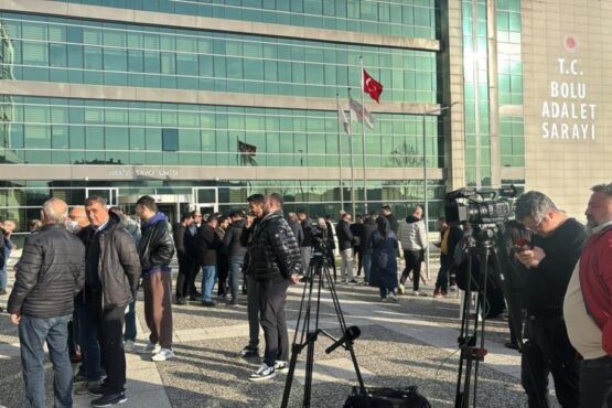 Bolu Belediye Başkanı Özcan tutuklama talebiyle mahkemeye sevk edildi 1