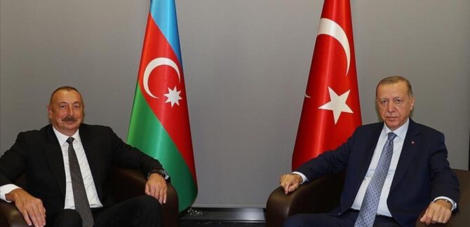 Cumhurbaşkanı Erdoğan, Azerbaycan Cumhurbaşkanı Aliyev ile telefonda görüştü 1
