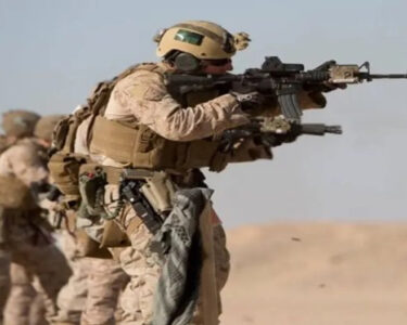 ABD ve Irak ordusu sınır hattında karşı karşıya geldi