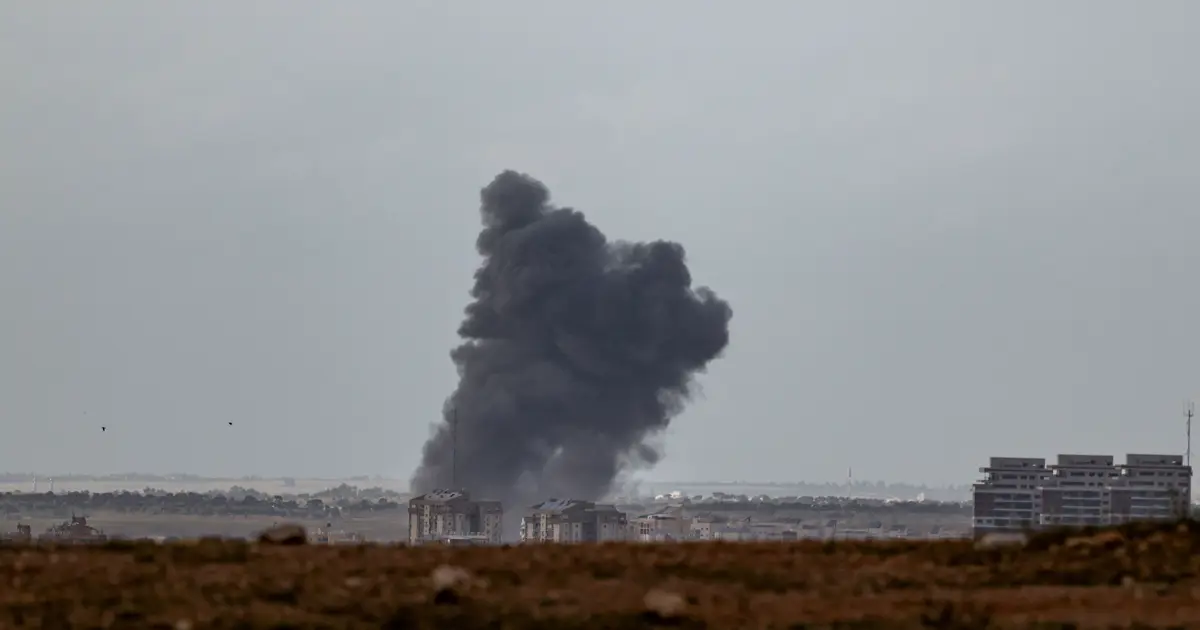 İsrail’de endüstriyel bölge vuruldu. Kimyasal tesiste yangın çıktı