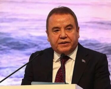 SON DAKİKA... Muhittin Böcek'in sağ kolu Yasin Yellice gözaltına alındı